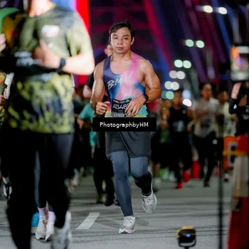 Runner Photo 6231492
