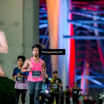 Runner Photo 6231542