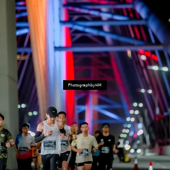 Runner Photo 6231875