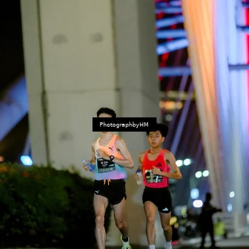 Runner Photo 6232109
