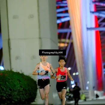 Runner Photo 6232292
