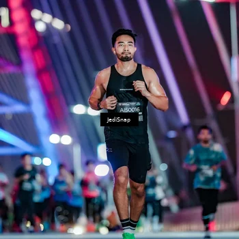 Runner Photo 6232299