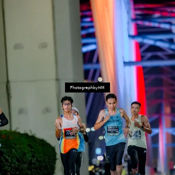 Runner Photo 6232335