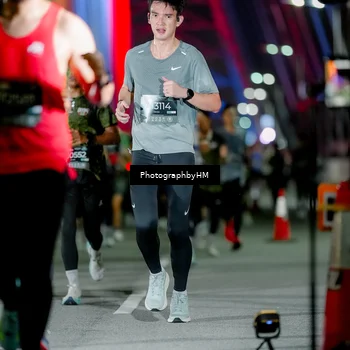 Runner Photo 6232412