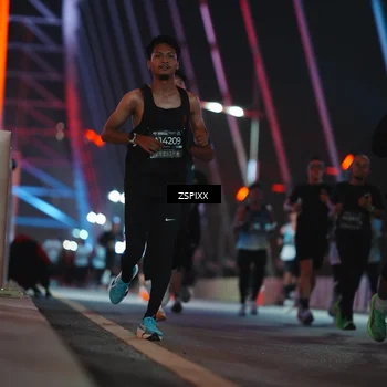 Runner Photo 6232770