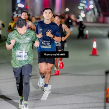 Runner Photo 6232774