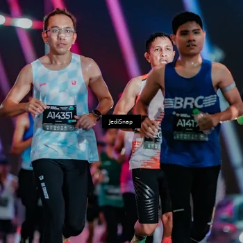 Runner Photo 6232820