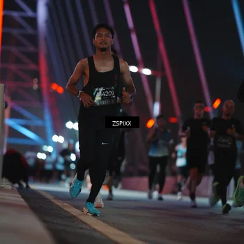 Runner Photo 6232859
