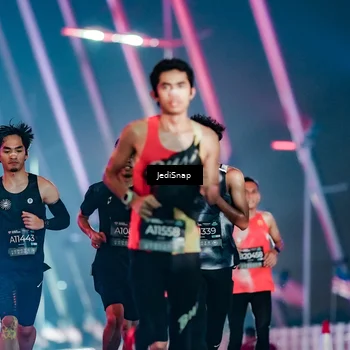 Runner Photo 6232974