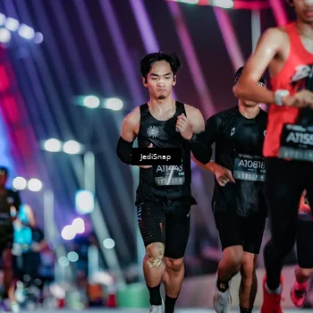 Runner Photo 6232982