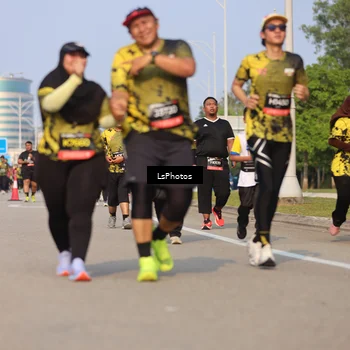 Runner Photo 6232996