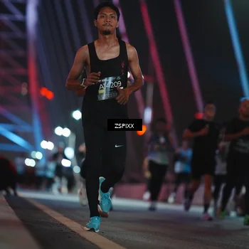 Runner Photo 6233009
