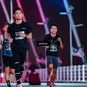 Runner Photo 6233185