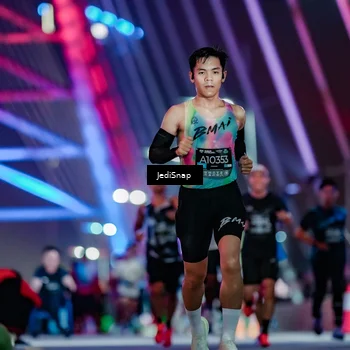 Runner Photo 6233302