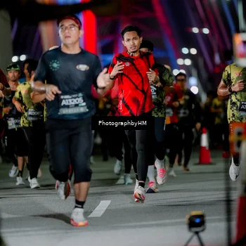 Runner Photo 6233341