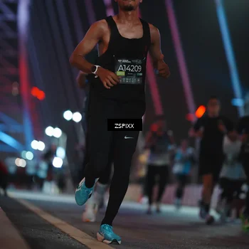 Runner Photo 6233355