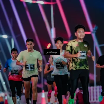 Runner Photo 6233600
