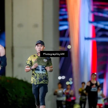 Runner Photo 6233791