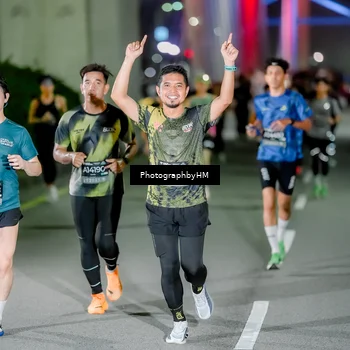 Runner Photo 6233793