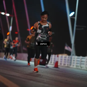 Runner Photo 6233886