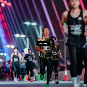 Runner Photo 6233926
