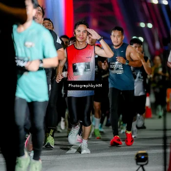 Runner Photo 6233937