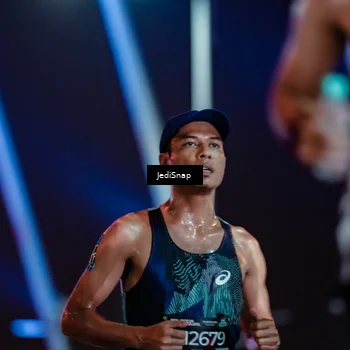 Runner Photo 6233959
