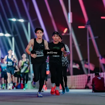 Runner Photo 6234011