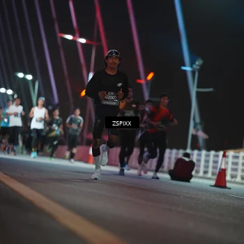 Runner Photo 6234172