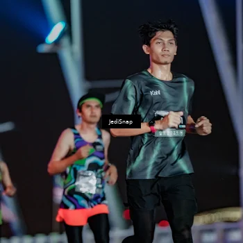 Runner Photo 6234261