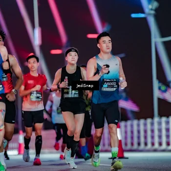 Runner Photo 6234298
