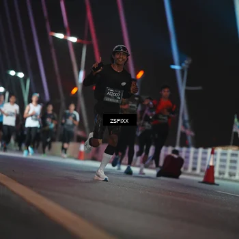Runner Photo 6234312