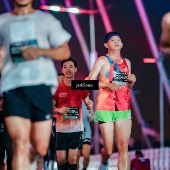 Runner Photo 6234443