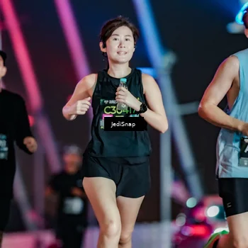 Runner Photo 6234546