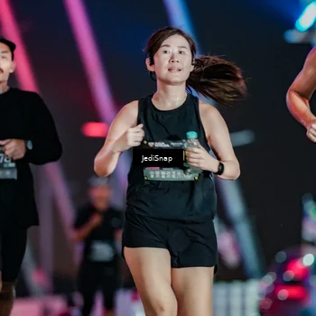 Runner Photo 6234584