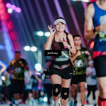 Runner Photo 6234640