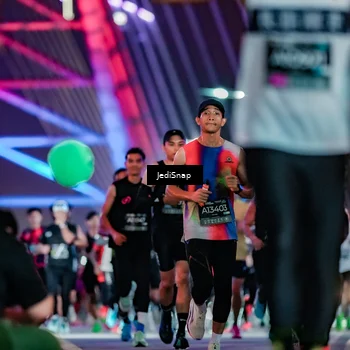 Runner Photo 6234884