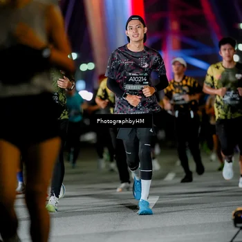 Runner Photo 6235011