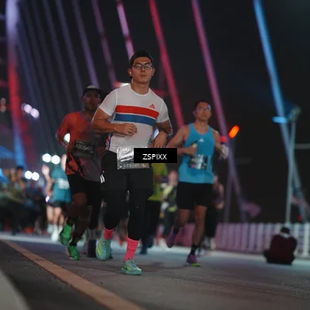 Runner Photo 6235060