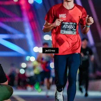 Runner Photo 6235460