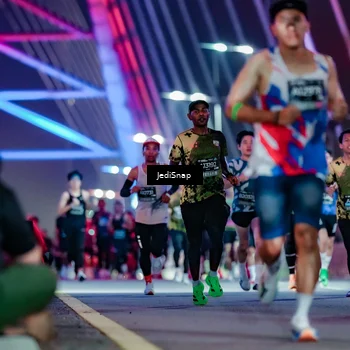 Runner Photo 6235538