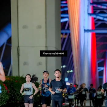 Runner Photo 6235594