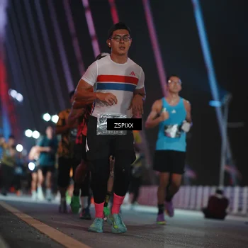 Runner Photo 6235617