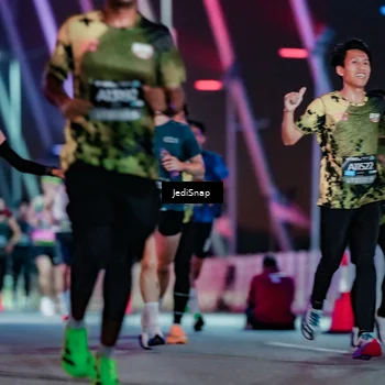 Runner Photo 6235666