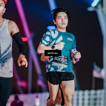 Runner Photo 6235724