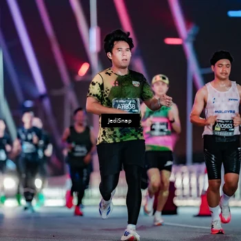 Runner Photo 6235819