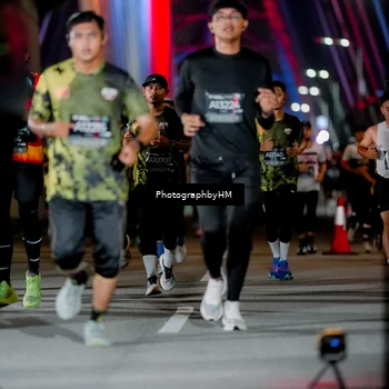 Runner Photo 6235925