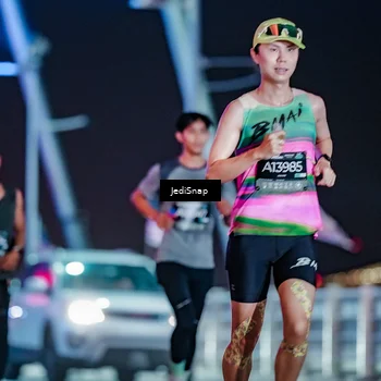 Runner Photo 6235988