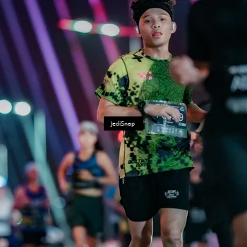 Runner Photo 6236074