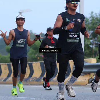 Runner Photo 6236079
